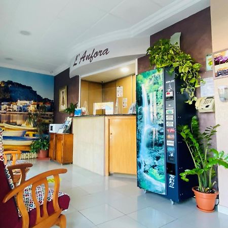 Hostal L'Anfora Denia Zewnętrze zdjęcie