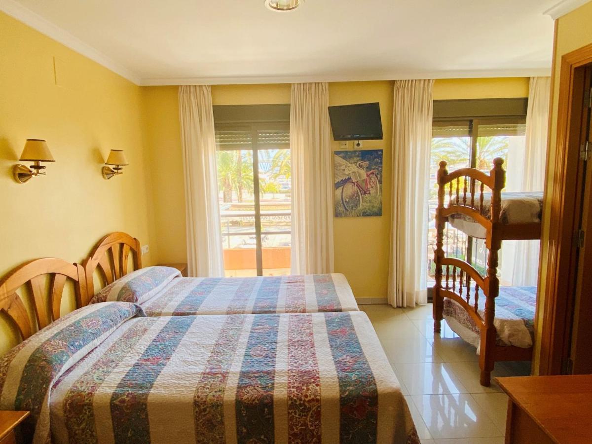 Hostal L'Anfora Denia Zewnętrze zdjęcie