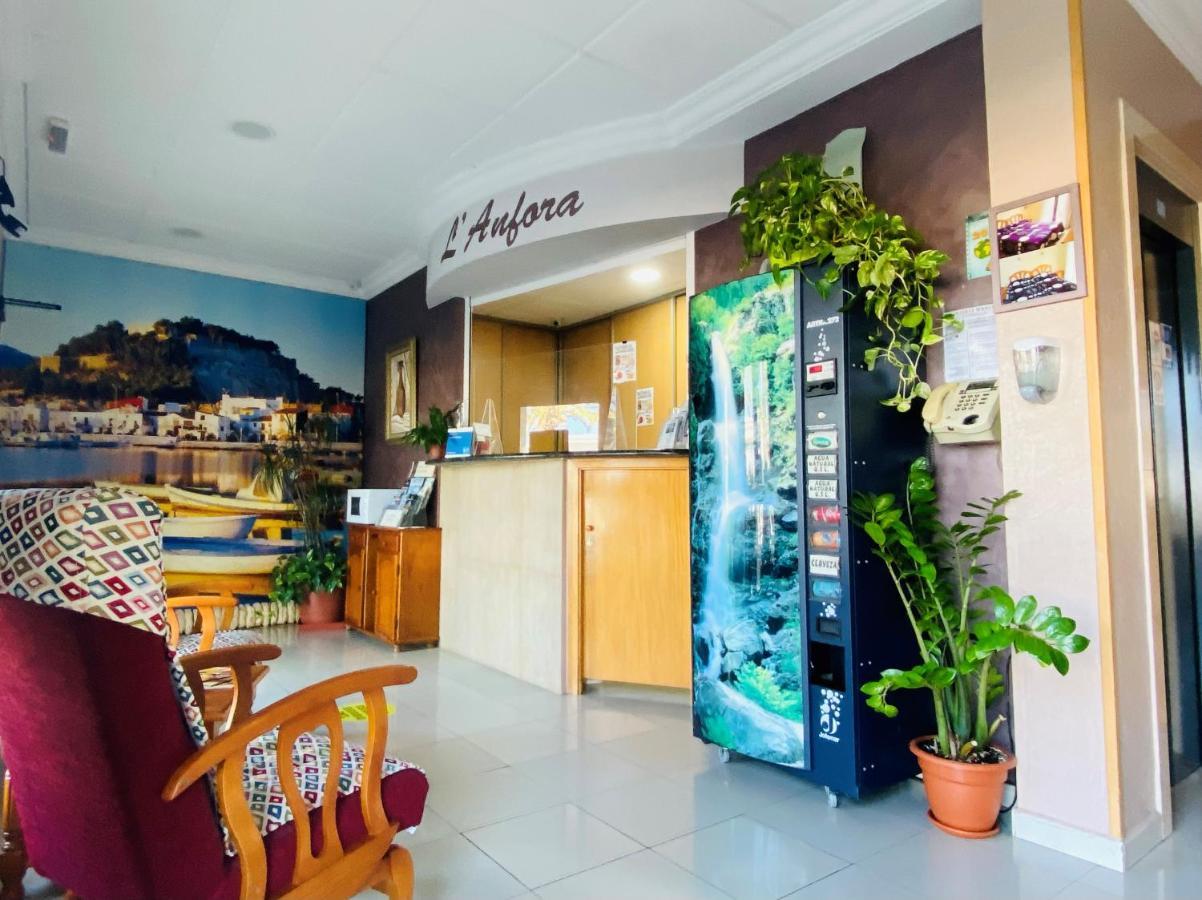 Hostal L'Anfora Denia Zewnętrze zdjęcie