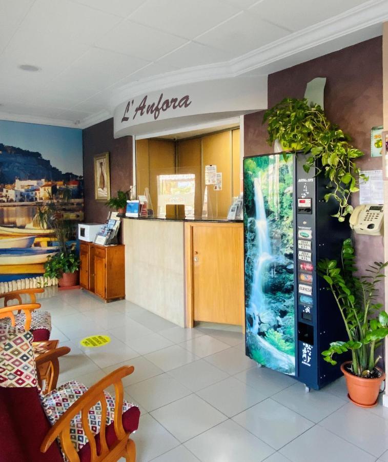 Hostal L'Anfora Denia Zewnętrze zdjęcie