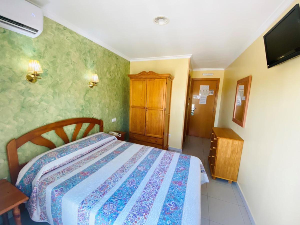 Hostal L'Anfora Denia Zewnętrze zdjęcie