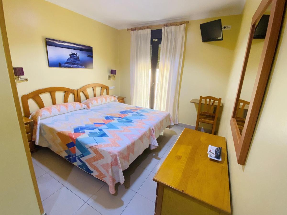 Hostal L'Anfora Denia Zewnętrze zdjęcie
