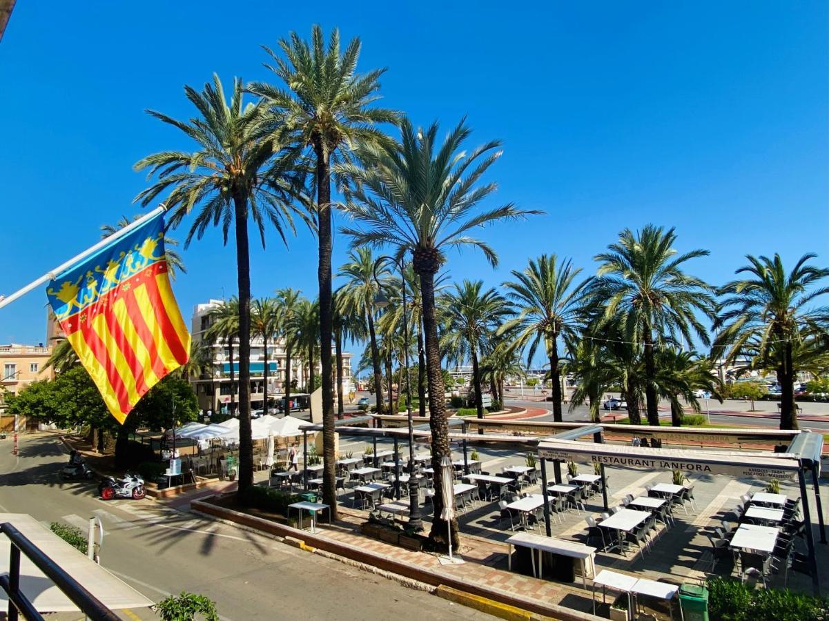 Hostal L'Anfora Denia Zewnętrze zdjęcie